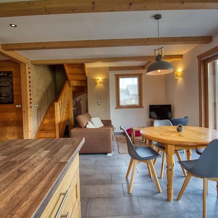 Duplex 2 Chambres Avec Grande Terrasse, Animaux Acceptes, A Samoens - Fr-1-642-77 Exteriér fotografie